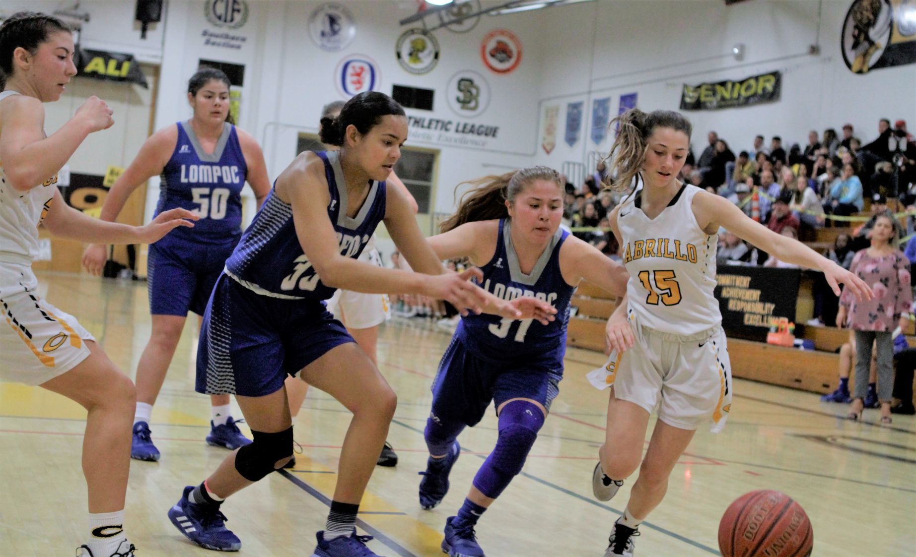 011120LHSCHSGirls13.JPG